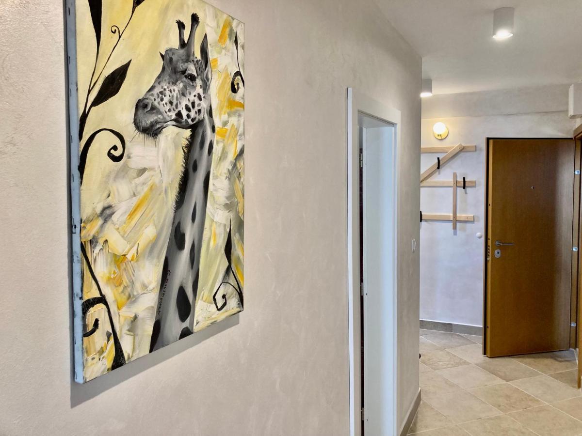 Orfey Apartment *
